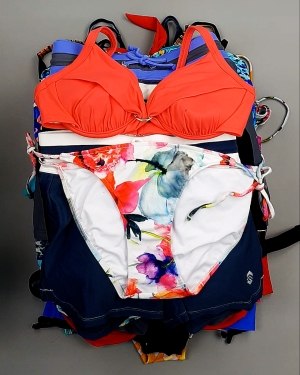 Фотография  685 - Купальники СТОК CAN 124#5 кг, ЛОТ №7686 оптом в Майкопе и Адыгее