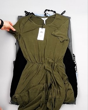 Фотография  116 - Платья Bestseller Summer 104#5 кг, ЛОТ №7701 оптом в Майкопе и Адыгее