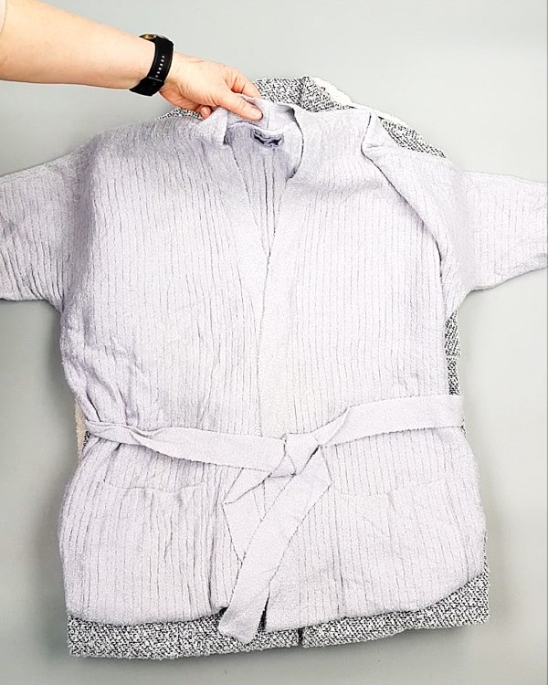 Фотография  887 - Кардиганы СТОК CAN 084#7 кг, ЛОТ №7671 оптом в Майкопе и Адыгее