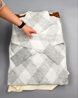 Фотография 784 - Джемпера СТОК CAN 084#7 кг, ЛОТ №7651 оптом в Майкопе и Адыгее