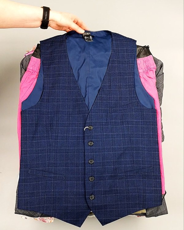 Фотография  936 - C&A Spring, Summer mix 025#20 кг оптом в Майкопе и Адыгее