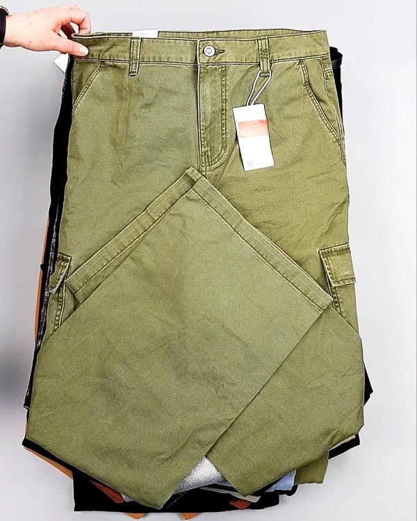 Фотография  165 - Брюки женские лето C&A 025#10 кг, ЛОТ №7893 оптом в Майкопе и Адыгее