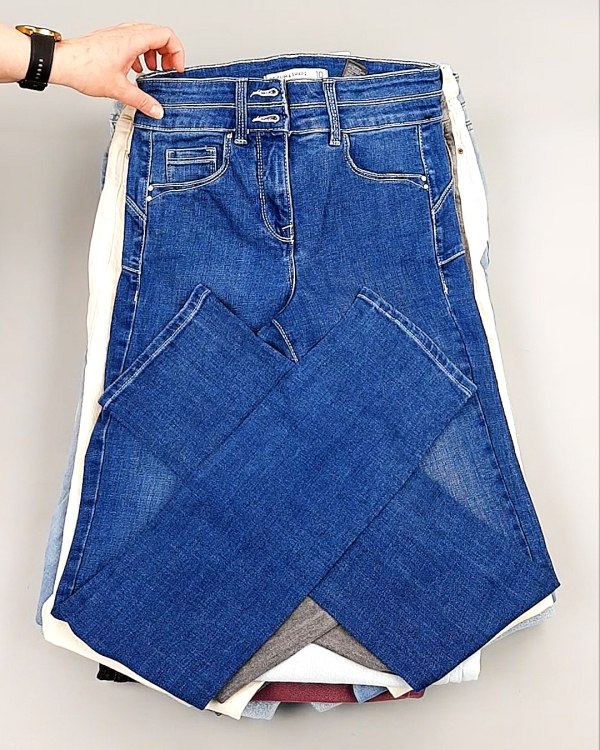 Фотография  921 - Джинсы NEXT Women#10 кг, ЛОТ №8034 оптом в Майкопе и Адыгее