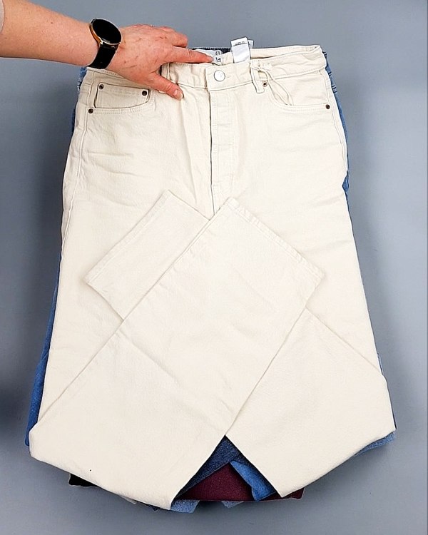 Фотография  211 - Джинсы NEXT Women#10 кг, ЛОТ №8034 оптом в Майкопе и Адыгее