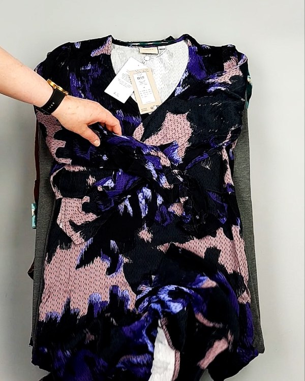 Фотография  904 - Платья Bestseller+DK Summer 035#5 кг, ЛОТ №8058 оптом в Майкопе и Адыгее