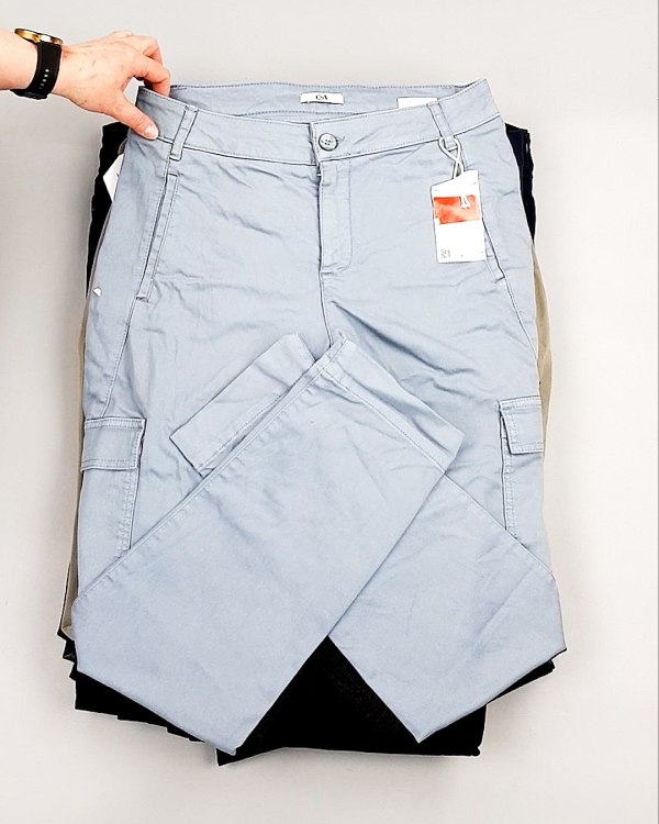 Фотография  142 - Брюки женские лето C&A 025#10 кг, ЛОТ №7895 оптом в Майкопе и Адыгее