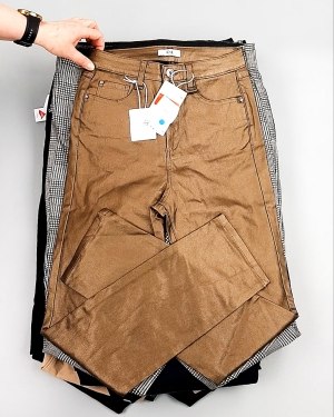 Фотография  726 - Брюки женские лето C&A 025#10 кг, ЛОТ №7892 оптом в Майкопе и Адыгее