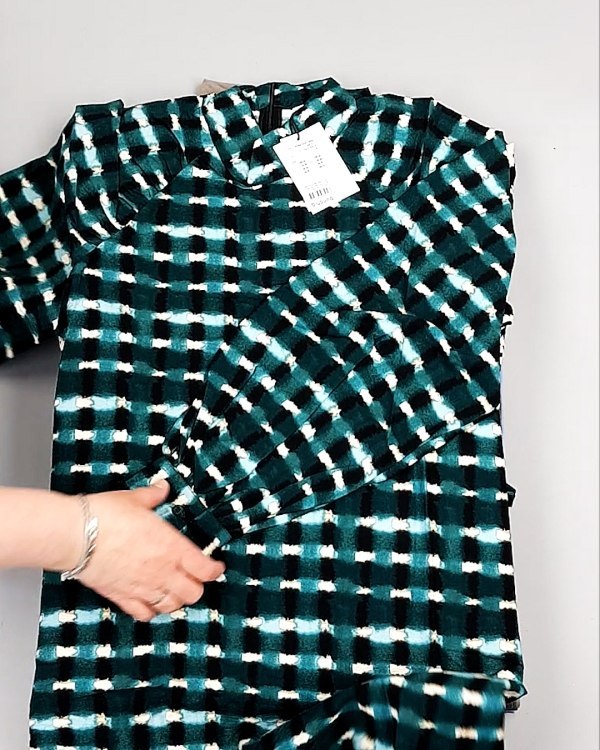 Фотография  823 - Платья Bestseller+DK Summer 035#5 кг, ЛОТ №8059 оптом в Майкопе и Адыгее