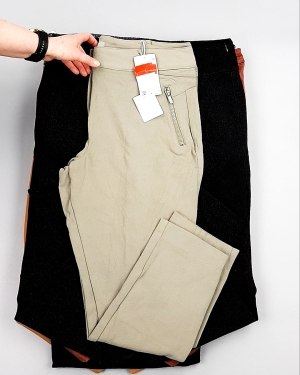 Фотография  944 - Брюки женские лето C&A 025#10 кг, ЛОТ №7893 оптом в Майкопе и Адыгее