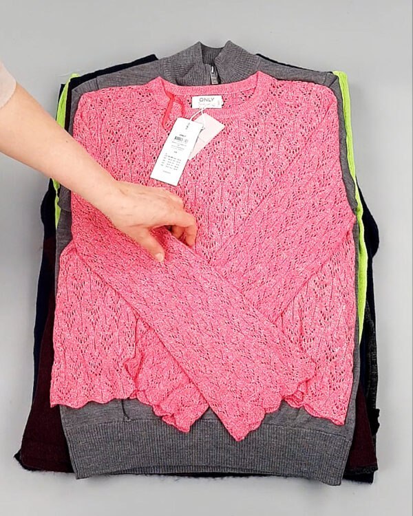 Фотография  434 - Джемпера легкие Bestseller+DK 035#7 кг, ЛОТ №8254 оптом в Майкопе и Адыгее