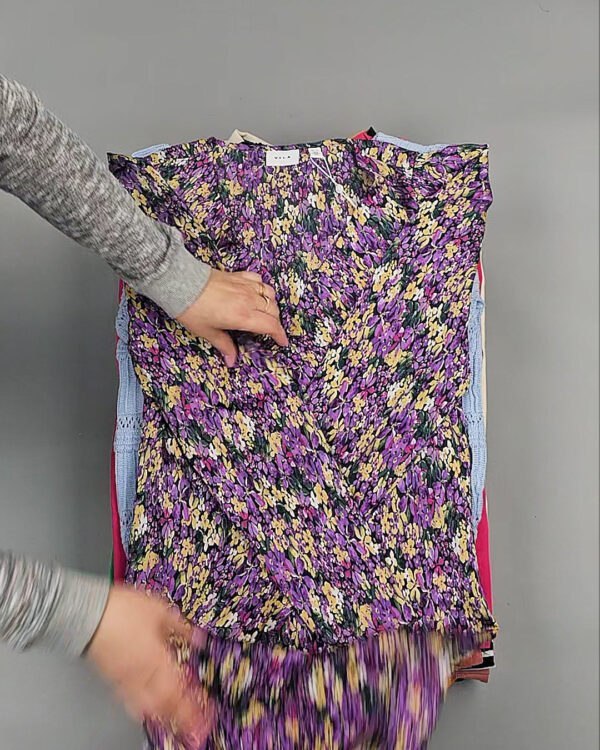 Фотография  800 - VILA Summer mix 045#15 кг, ЛОТ №8450 оптом в Майкопе и Адыгее