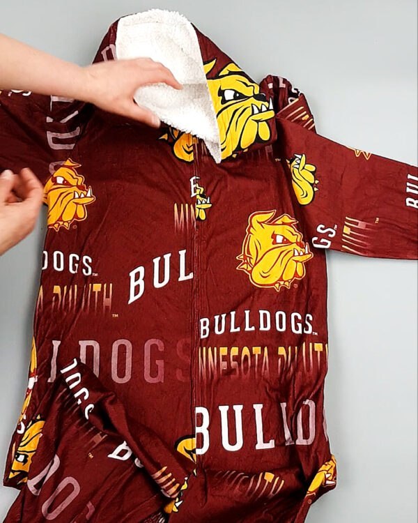 Фотография  311 - Пижамы СТОК CAN 084#10 кг, ЛОТ №8328 оптом в Майкопе и Адыгее