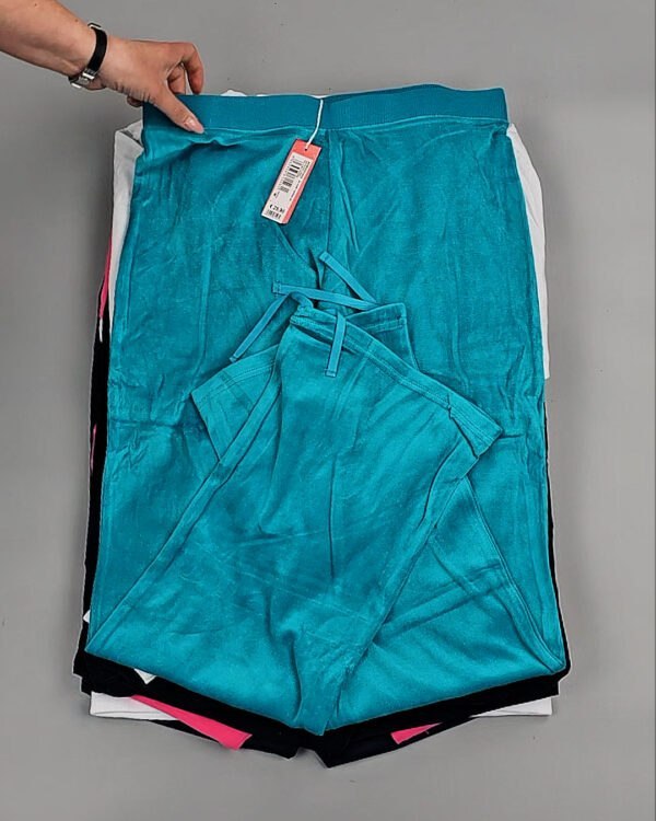 Фотография  481 - Спортивные костюмы  AD83#4 шт, ЛОТ №8637 оптом в Майкопе и Адыгее