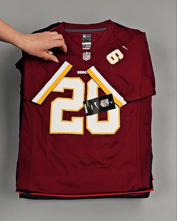 Фотография  354 - KIDS NIKE CAN 084#5 кг, ЛОТ №8478 оптом в Майкопе и Адыгее