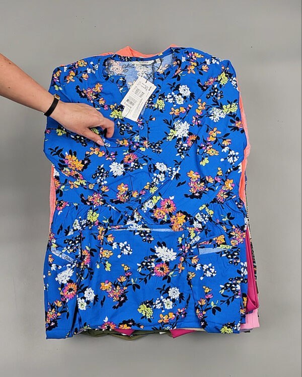 Фотография  815 - B.YOUNG Summer mix 045#15 кг, ЛОТ №8570 оптом в Майкопе и Адыгее