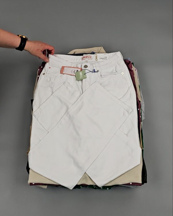 Фотография  962 - ONLY Summer mix 045#15 кг, ЛОТ №8516 оптом в Майкопе и Адыгее