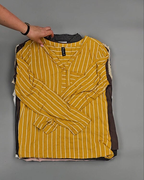 Фотография  920 - Блузки S#10 кг, ЛОТ № ВК0104 оптом в Майкопе и Адыгее