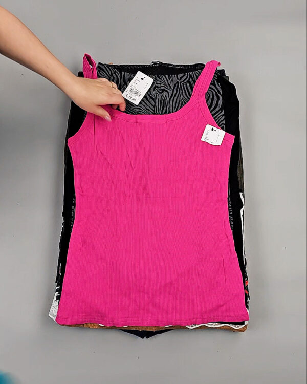 Фотография  499 - Летний микс CALZEDONIA, 50 шт, ЛОТ №8857 оптом в Майкопе и Адыгее