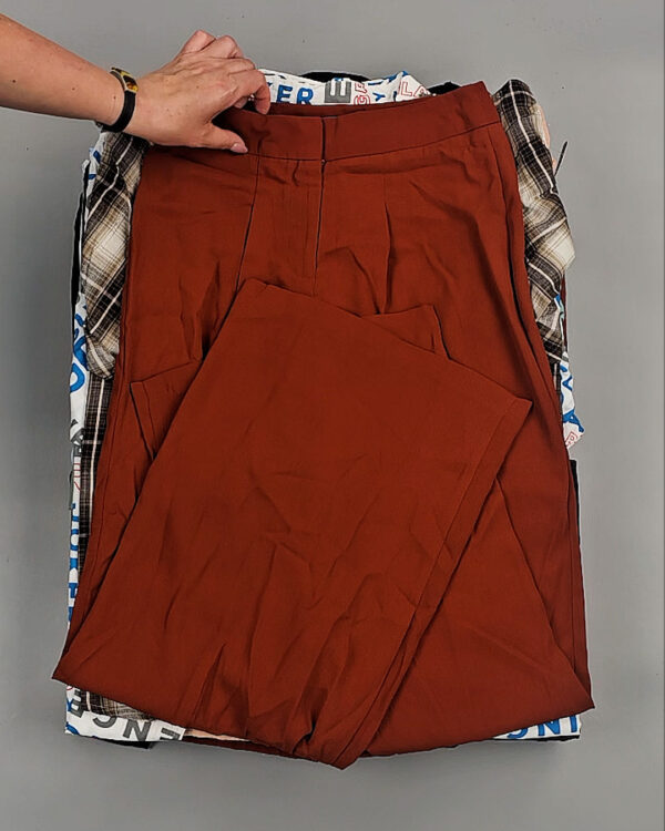 Фотография  705 - GEORGE+ARCADIA mix S AD16#10 кг, ЛОТ №8884 оптом в Майкопе и Адыгее