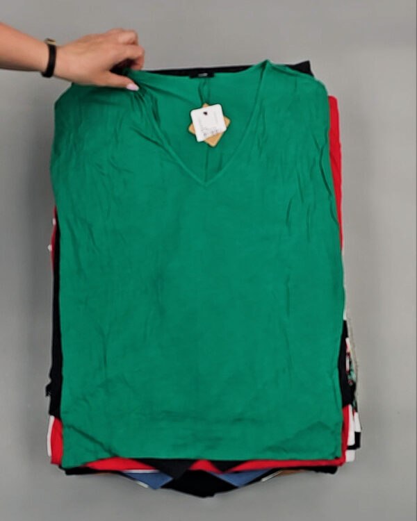 Фотография  843 - Летний микс CALZEDONIA, 50 шт, ЛОТ №8818 оптом в Майкопе и Адыгее