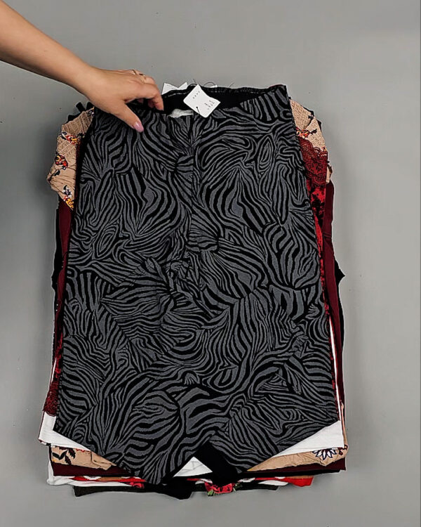 Фотография  908 - Летний микс CALZEDONIA, 50 шт, ЛОТ №8858 оптом в Майкопе и Адыгее