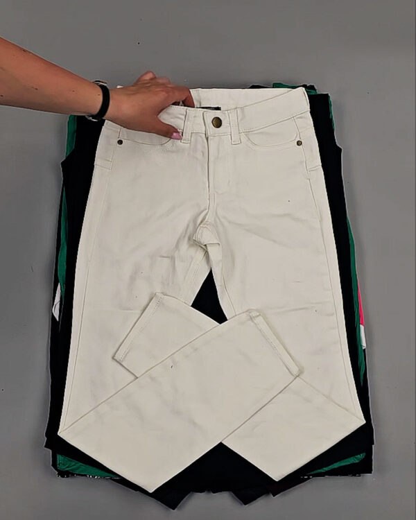 Фотография  454 - Летний микс CALZEDONIA, 50 шт, ЛОТ №8816 оптом в Майкопе и Адыгее