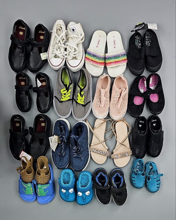 Фотография  848 - Обувь лето дети крем+экстра (SHOES Summer kids Cream+Extra)#15 кг, ЛОТ № ВК0119 оптом в Майкопе и Адыгее