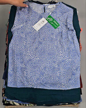 Фотография  953 - Блузки+Джемпера Bestseller Summer 045 B#8,5 кг, ЛОТ №9041 оптом в Майкопе и Адыгее