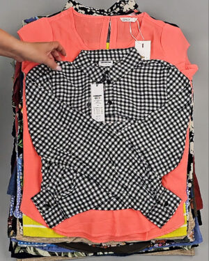 Фотография  447 - Блузки+Джемпера Bestseller Summer 045 B#8,5 кг, ЛОТ №9041 оптом в Майкопе и Адыгее