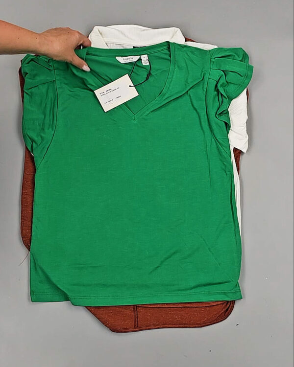 Фотография  829 - Футболки DK COMPANY 045 B#5,8 кг, ЛОТ №9089 оптом в Майкопе и Адыгее