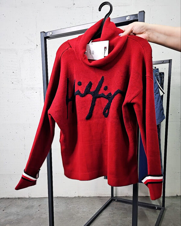 Фотография  233 - LACOSTE, CALVIN KLEIN, TOMMY HILFIGER, GUESS + 075#19 шт, ЛОТ №9073 оптом в Майкопе и Адыгее