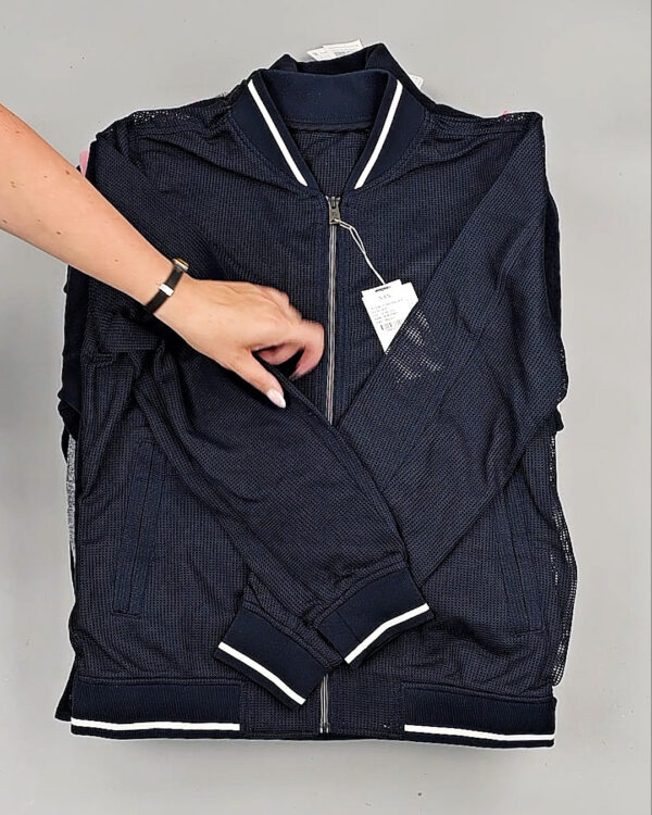 Фотография  229 - Толстовки Корея 085#7,4 кг, ЛОТ СТ-9235 оптом в Майкопе и Адыгее