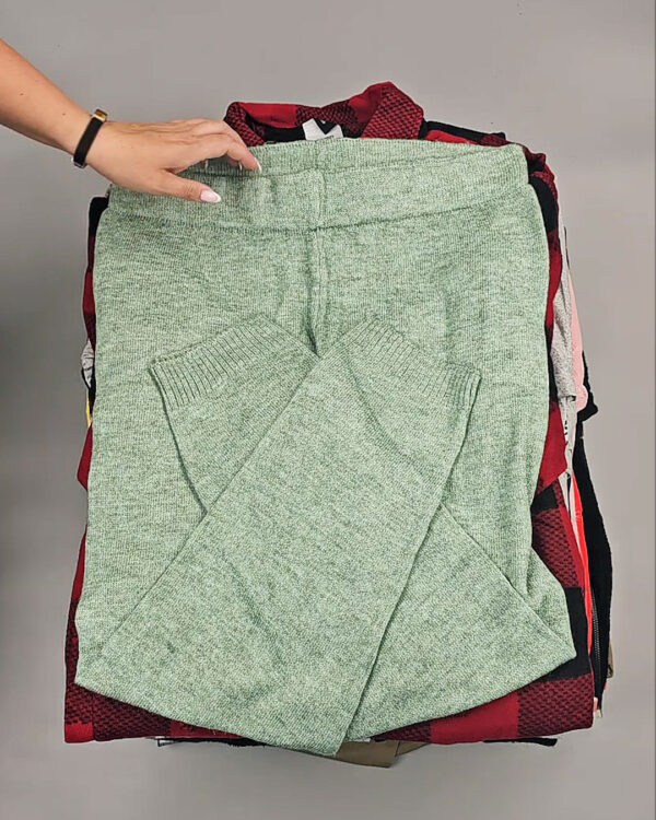 Фотография  744 - LIDL Winter mix 124#15 кг, ЛОТ №9144 оптом в Майкопе и Адыгее