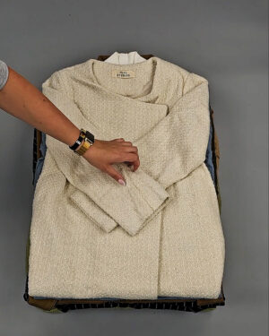 Фотография  872 - Верхняя одежда Корея 085#15 кг оптом в Майкопе и Адыгее