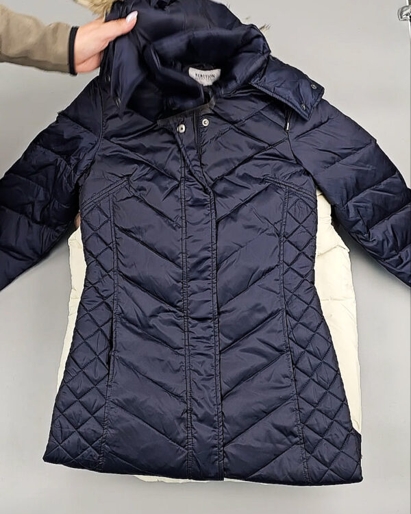 Фотография  951 - Верхняя одежда женская CAN 104#15 кг, ЛОТ СТ-9353 оптом в Майкопе и Адыгее