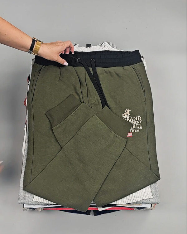 Фотография  930 - LIDL Winter mix 114#15 кг, ЛОТ №9137 оптом в Майкопе и Адыгее