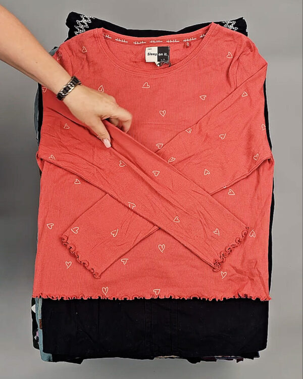 Фотография  772 - NEXT Winter Women mix#15 кг, ЛОТ СТ-9456 оптом в Майкопе и Адыгее