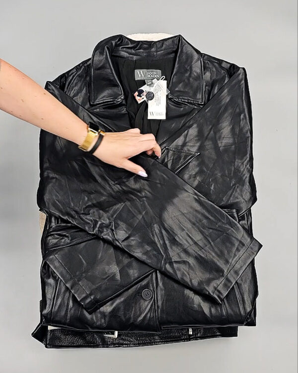 Фотография  423 - Ветровки женские CAN 104#11,5 кг, ЛОТ СТ-9402 оптом в Майкопе и Адыгее