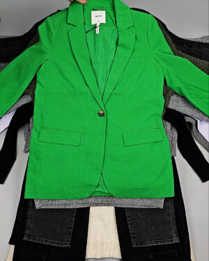 Фотография  451 - Bestseller Winter mix 104#15 кг, ЛОТ № СТ-9526 оптом в Майкопе и Адыгее