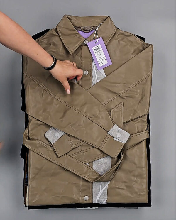 Фотография  698 - Ветровки Bestseller+DK 035#10 кг, ЛОТ СТ-9399 оптом в Майкопе и Адыгее