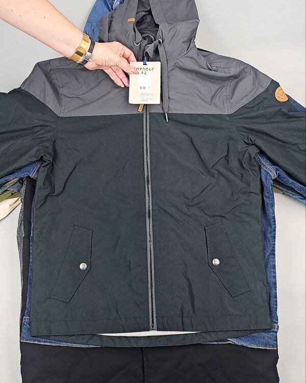 Фотография  245 - Ветровки BLEND HE + 075#10 кг, ЛОТ СТ-9569 оптом в Майкопе и Адыгее