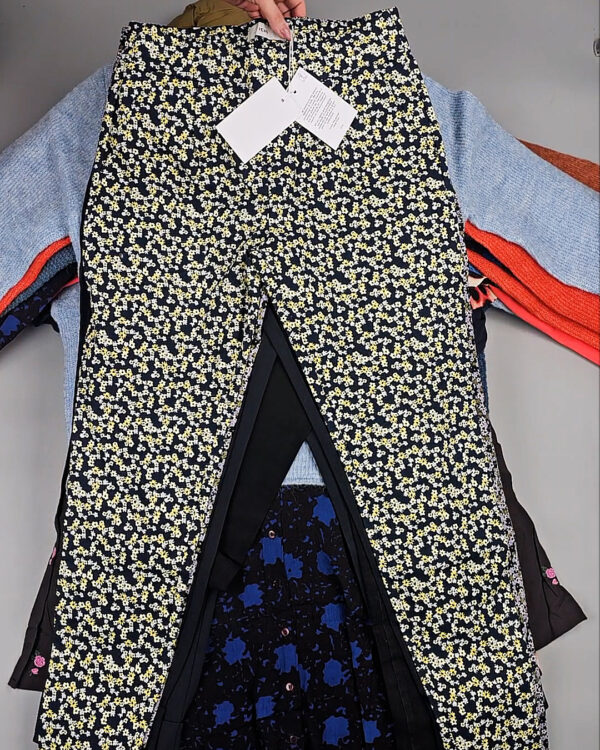 Фотография  926 - ICHI Winter mix 104#15 кг, ЛОТ СТ-9594 оптом в Майкопе и Адыгее