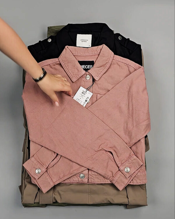 Фотография  408 - Ветровки Bestseller 045#10 кг, ЛОТ СТ-9410 оптом в Майкопе и Адыгее