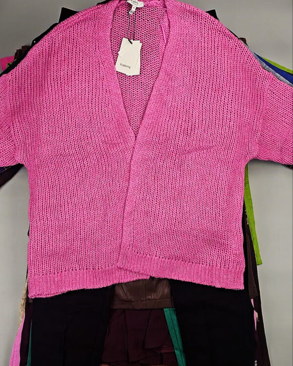 Фотография  591 - B.YOUNG Winter mix 104#15 кг, ЛОТ СТ-9597 оптом в Майкопе и Адыгее