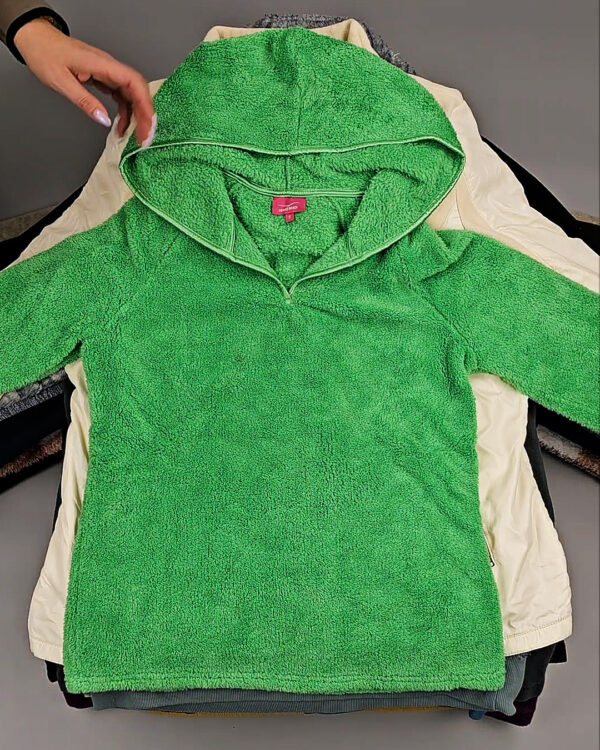 Фотография  695 - Флис#20 кг, ЛОТ № СХ-0176 оптом в Майкопе и Адыгее