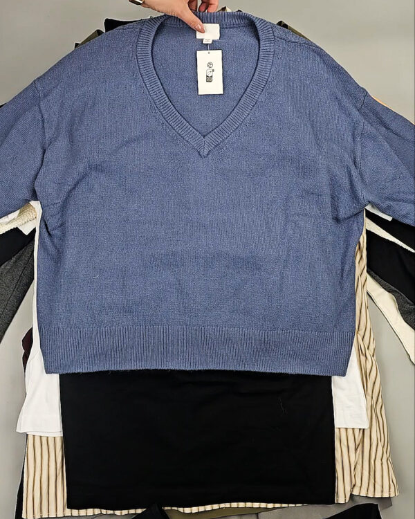 Фотография  209 - H&M A/W Women mix 095#15 кг, ЛОТ № СТ-9549 оптом в Майкопе и Адыгее