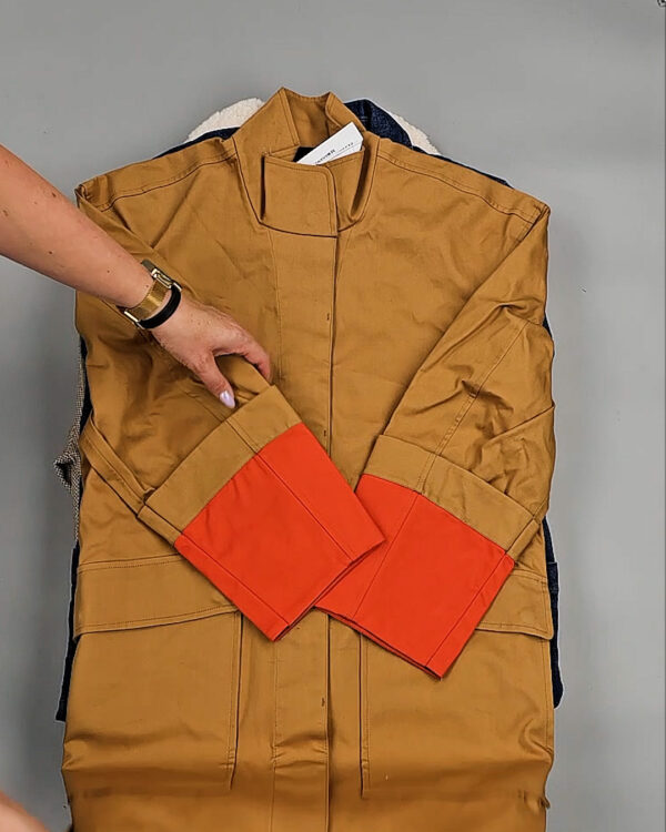 Фотография  828 - Ветровки женские CAN 104#12,5 кг, ЛОТ СТ-9404 оптом в Майкопе и Адыгее