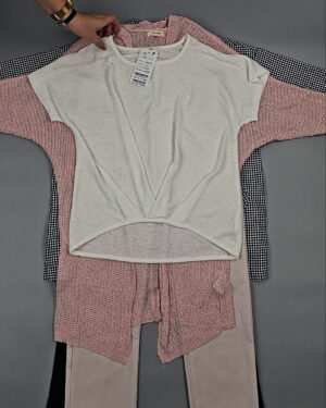 Фотография  580 - Комплекты жен Корея 085#5 кг, ЛОТ СТ-9574 оптом в Майкопе и Адыгее