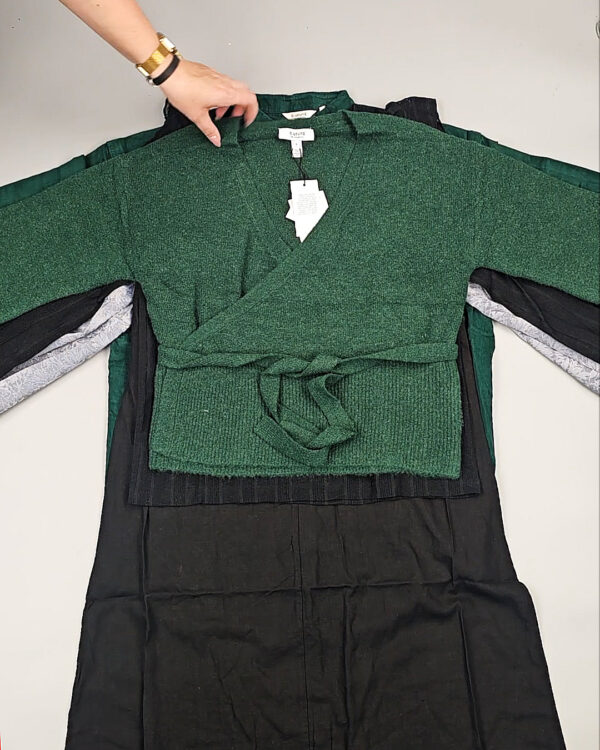 Фотография  788 - B.YOUNG Winter mix 104#15 кг, ЛОТ СТ-9599 оптом в Майкопе и Адыгее