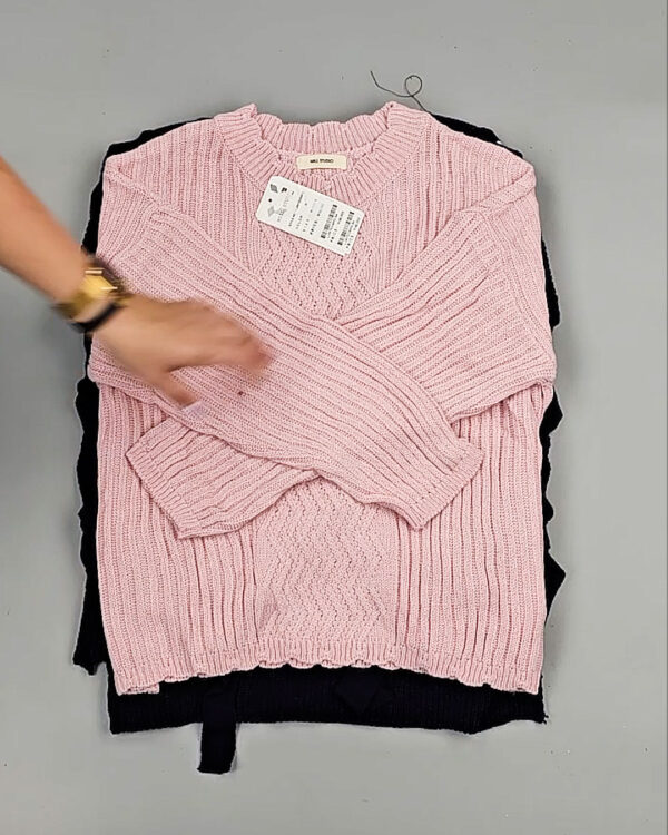 Фотография  659 - Джемпера Корея 085#7 кг, ЛОТ СТ-9415 оптом в Майкопе и Адыгее